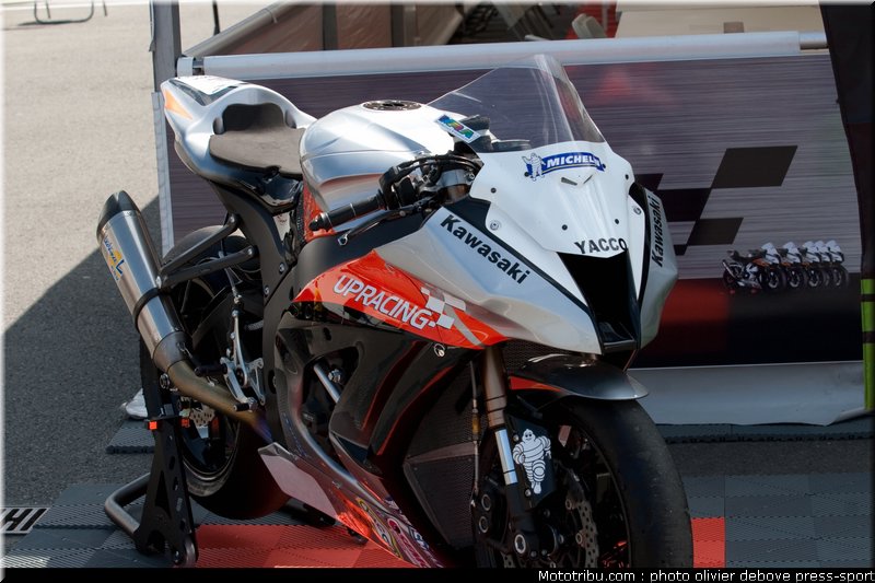 MOTO 
