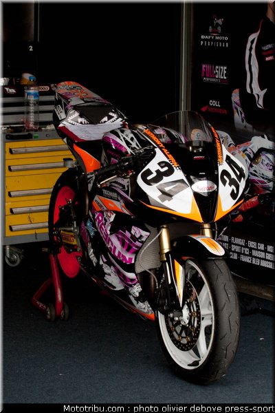 MOTO 