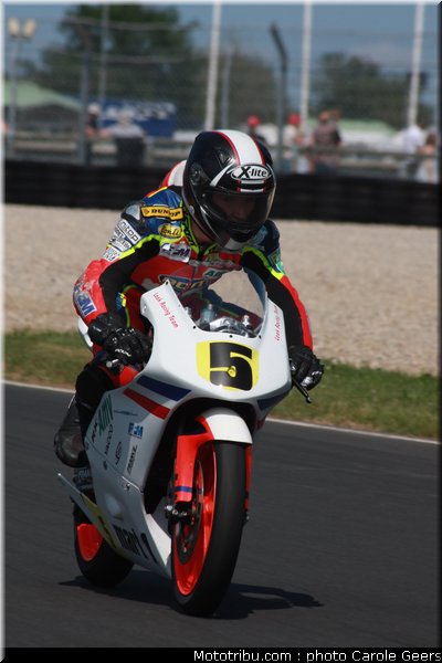 MOTO 