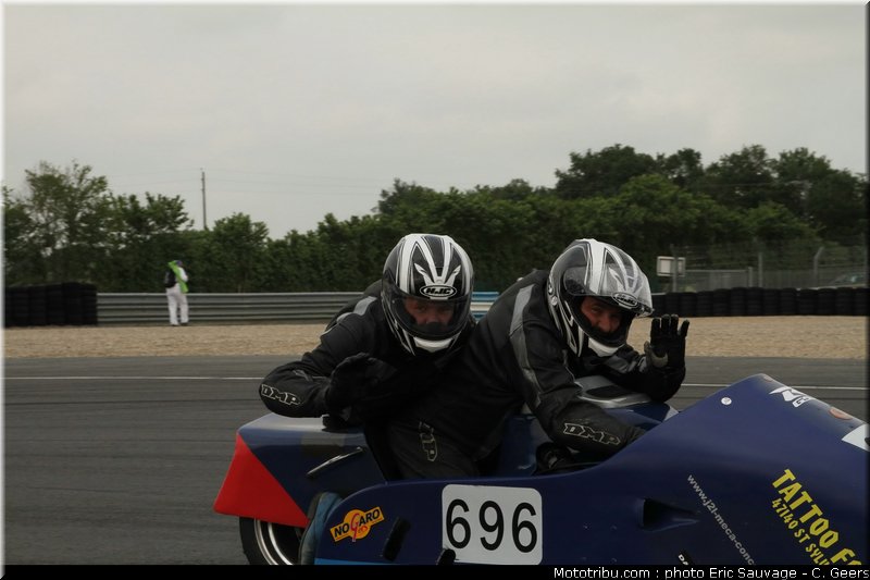 MOTO 