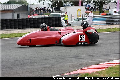 sidecar_dureau_002_fsbk_2012_le_vigeant.jpg