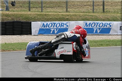 sidecar_guignard_010_fsbk_2012_le_vigeant.jpg
