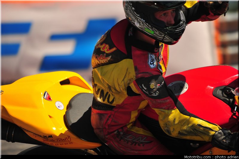 MOTO 