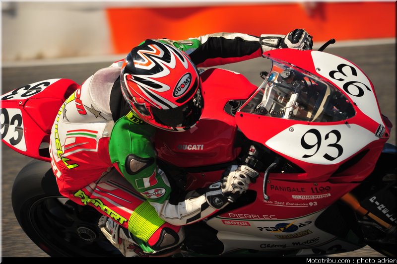 MOTO 