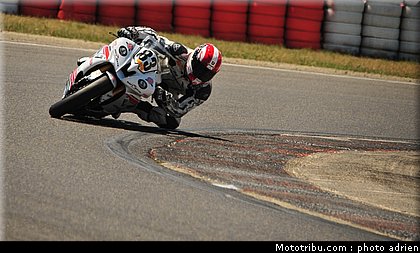 pirelli_600_dumas_001_fsbk_2012_ledenon_1.jpg