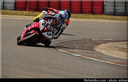 pirelli_600_pons_002_fsbk_2012_ledenon_1.jpg