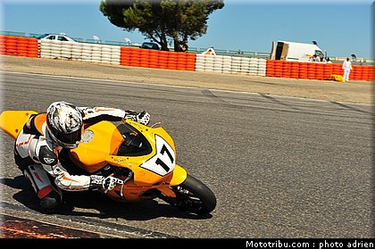 sbk_brunet_lugardon_003_fsbk_2012_ledenon_1.jpg