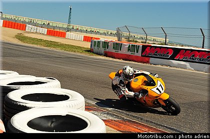 sbk_brunet_lugardon_006_fsbk_2012_ledenon_1.jpg