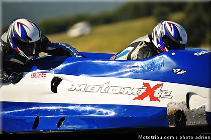 sidecar_brunazzi_rigondeau_003_fsbk_2012_ledenon_1.jpg