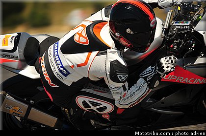 supersport_clocher_003_fsbk_2012_ledenon_1.jpg