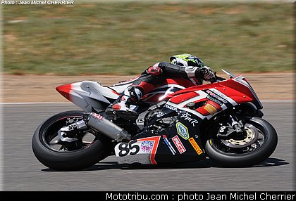 pirelli_600_ayer_01_fsbk_2012_ledenon_1.jpg