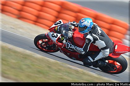 pirelli_600_pons_002_fsbk_2012_ledenon_1.jpg