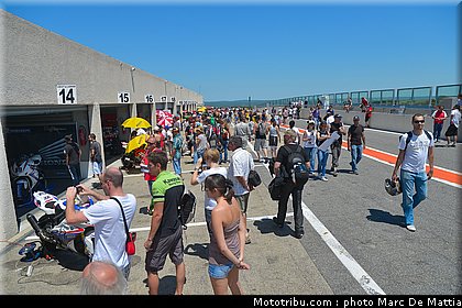 sbk_ambiance_006_fsbk_2012_ledenon_1.jpg