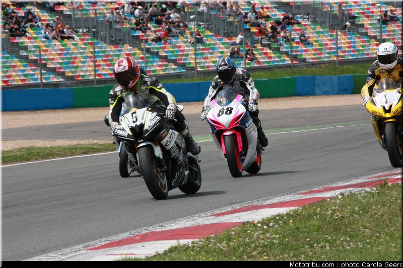 MOTO 