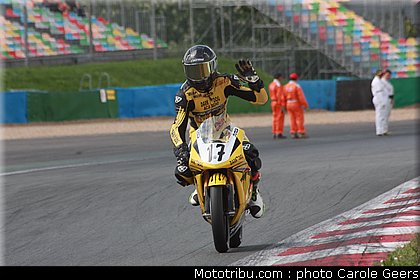 125_anne_007_fsbk_2012_magny_cours.jpg
