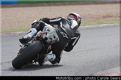 european_bikes_025_fsbk_2012_magny_cours.jpg