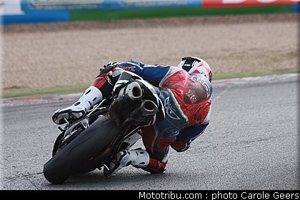 european_bikes_031_fsbk_2012_magny_cours.jpg