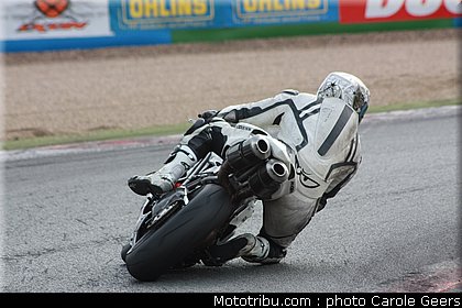 european_bikes_032_fsbk_2012_magny_cours.jpg