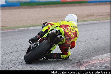 european_bikes_034_fsbk_2012_magny_cours.jpg