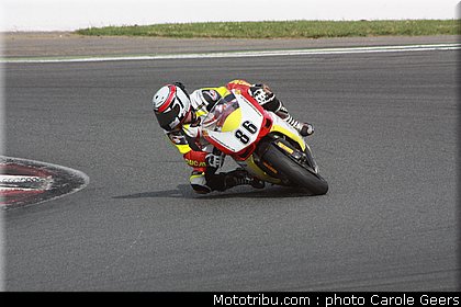 european_bikes_mathieu_001_fsbk_2012_magny_cours.jpg