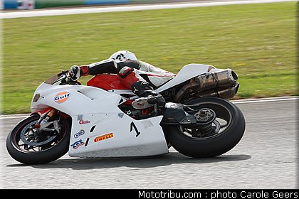 european_bikes_pagani_006_fsbk_2012_magny_cours.jpg