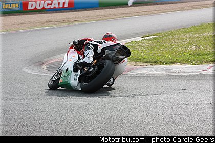 european_bikes_piot_005_fsbk_2012_magny_cours.jpg