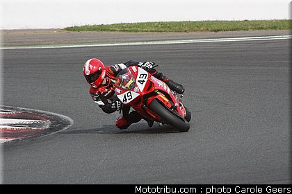 european_bikes_piron_002_fsbk_2012_magny_cours.jpg