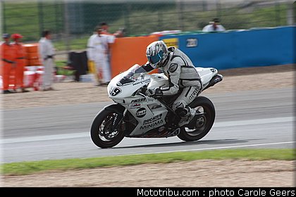 european_bikes_pouvillon_001_fsbk_2012_magny_cours.jpg