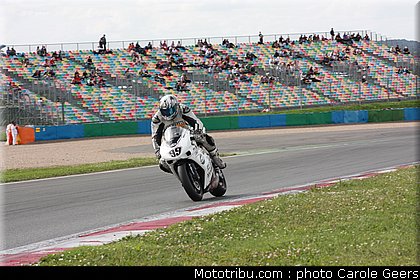 european_bikes_pouvillon_004_fsbk_2012_magny_cours.jpg