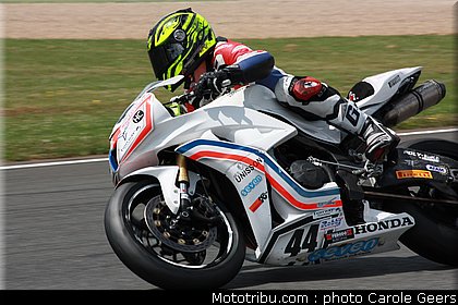 pirelli_600_chaillou_001_fsbk_2012_magny_cours.jpg