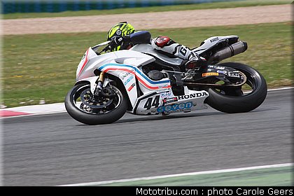 pirelli_600_chaillou_003_fsbk_2012_magny_cours.jpg