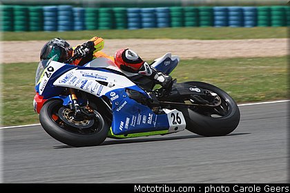 pirelli_600_chapelle_001_fsbk_2012_magny_cours.jpg