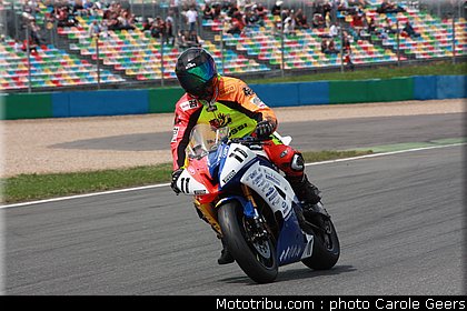 pirelli_600_dumont_002_fsbk_2012_magny_cours.jpg