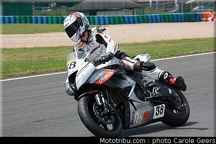 pirelli_600_juilliet_002_fsbk_2012_magny_cours.jpg