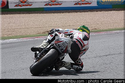 pirelli_600_rodrigues_001_fsbk_2012_magny_cours.jpg