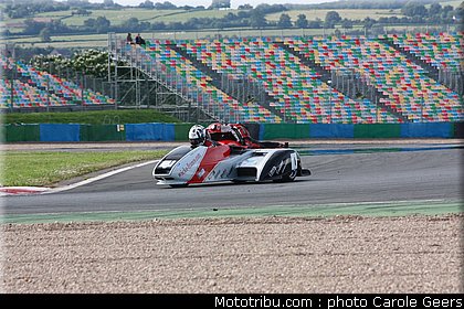 sidecar_delannoy_lavorel_004_fsbk_2012_magny_cours.jpg