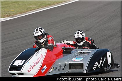 sidecar_delannoy_lavorel_005_fsbk_2012_magny_cours.jpg