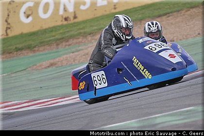 olliger_olliger_001_sidecar_fsbk_2012_magny_cours.jpg