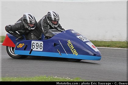 olliger_olliger_002_sidecar_fsbk_2012_magny_cours.jpg