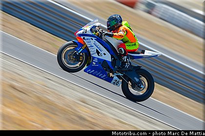 pirelli_600_chapelle_002_fsbk_2012_ledenon_2.jpg