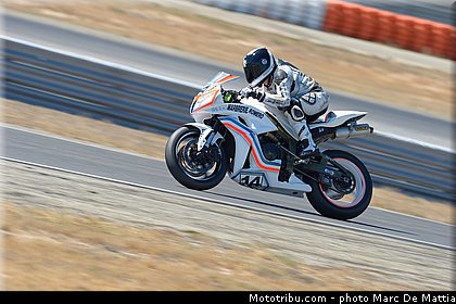 pirelli_600_meco_003_fsbk_2012_ledenon_2.jpg