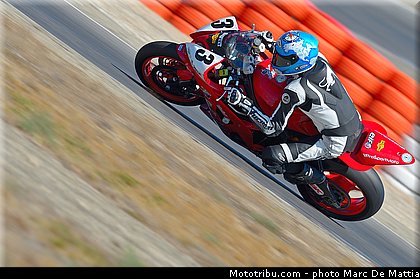 pirelli_600_pons_003_fsbk_2012_ledenon_2.jpg