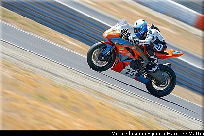 pirelli_600_remy_n_001_fsbk_2012_ledenon_2.jpg