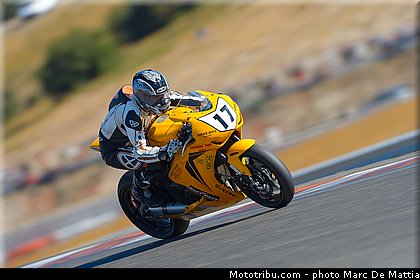 sbk_brunet_lugardon_001_fsbk_2012_ledenon_2.jpg