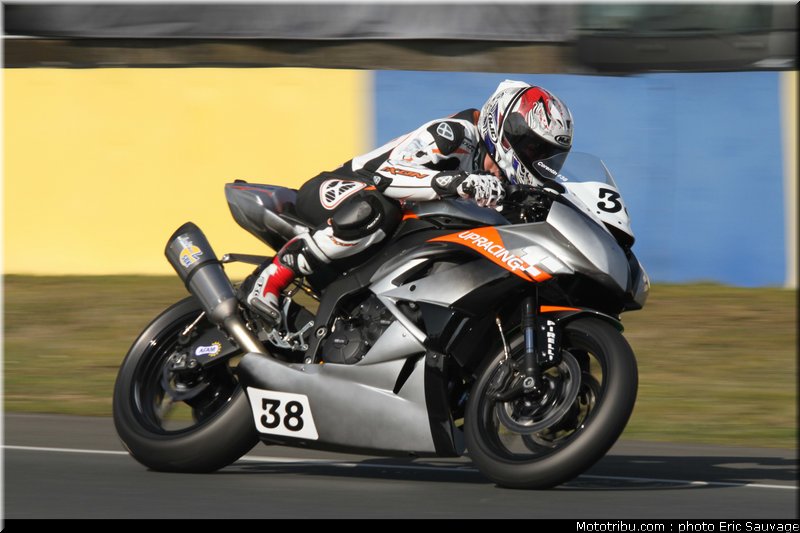 MOTO 