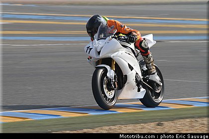 pirelli_11_fsbk_2012_le_mans_roulage.jpg