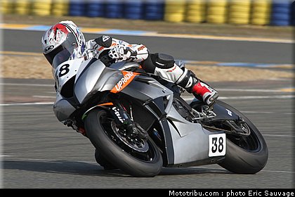 pirelli_20_fsbk_2012_le_mans_roulage.jpg