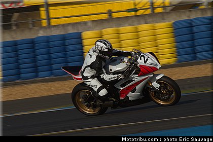 pirelli_24_fsbk_2012_le_mans_roulage.jpg
