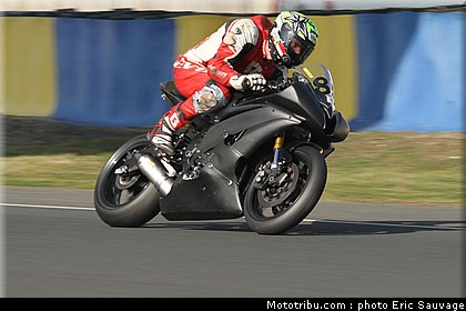 pirelli_30_fsbk_2012_le_mans_roulage.jpg