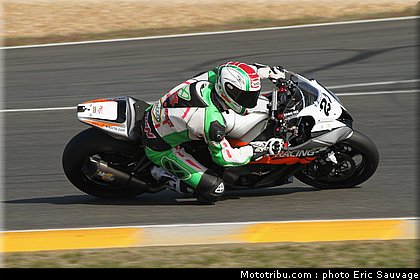 sbk_supersport_04_fsbk_2012_le_mans_roulage.jpg